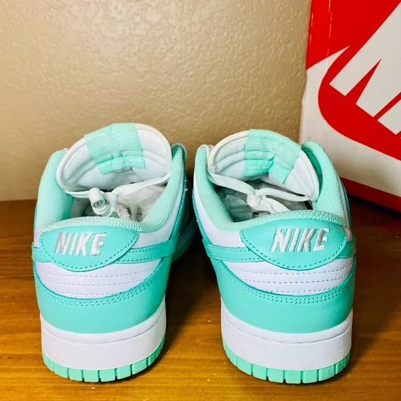 EUC RARE Women’s Nike Low Dunk Green Glow/White Sneakers - HTF - Picture 11 of 17